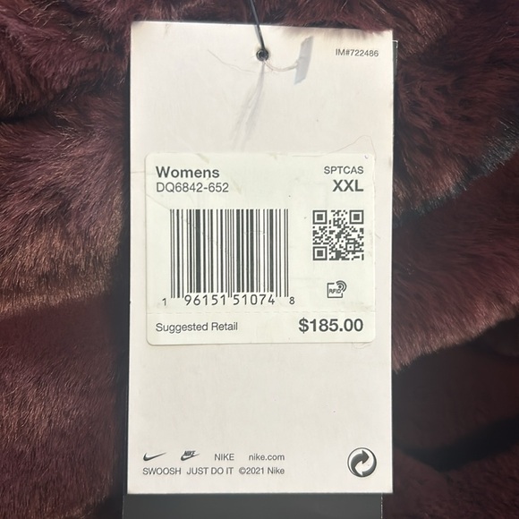 NWT Nike SZ XXL Merlot colored zip front car length jacket w/4” slit each side. - Picture 7 of 7